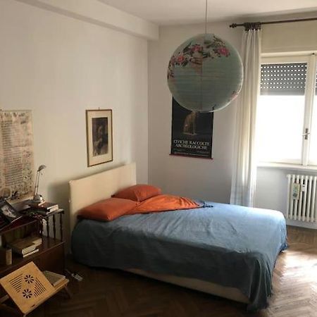 Camera In Via Tolstoi ميلان المظهر الخارجي الصورة